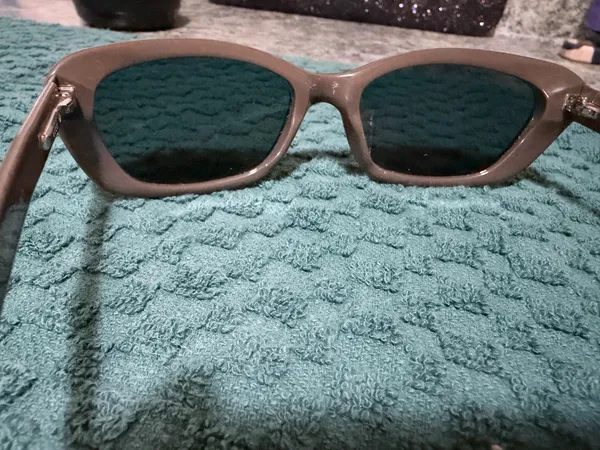 Gucci Sunglasses - Image 2