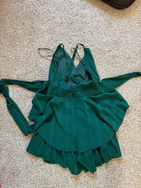 Saints + Secrets Emerald green romper - Image 2