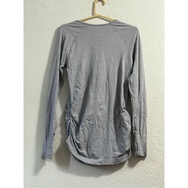 Athleta long sleeve lightweight running top medium shirt - Image 3
