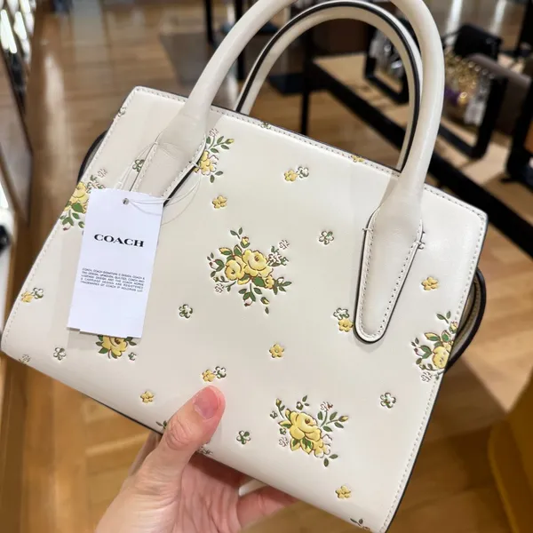 NWT COACH Andrea Carryall Bag With Floral Print CAL46 - Image 4