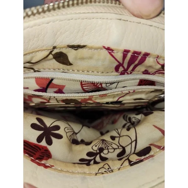 Brighton Cream Leather Crossbody with Front Pocket - Image 15