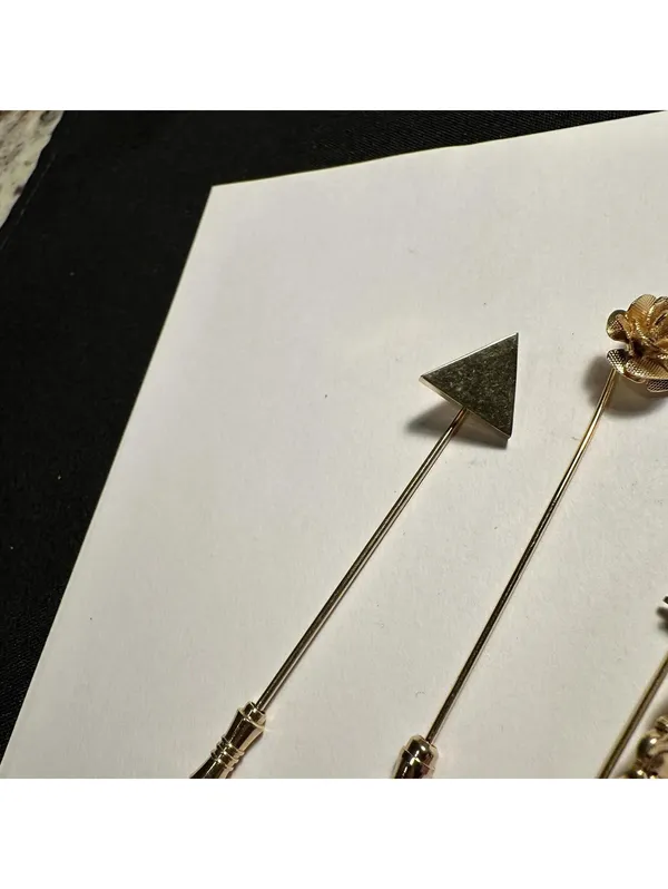 Lot Of 3 Gold Tone Brooch / Lapel Stick Pins 1 Signed Sarah (Sarah Coventry) - Image 3