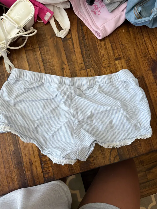 Brandy Melville Boxer Shorts - Image 2