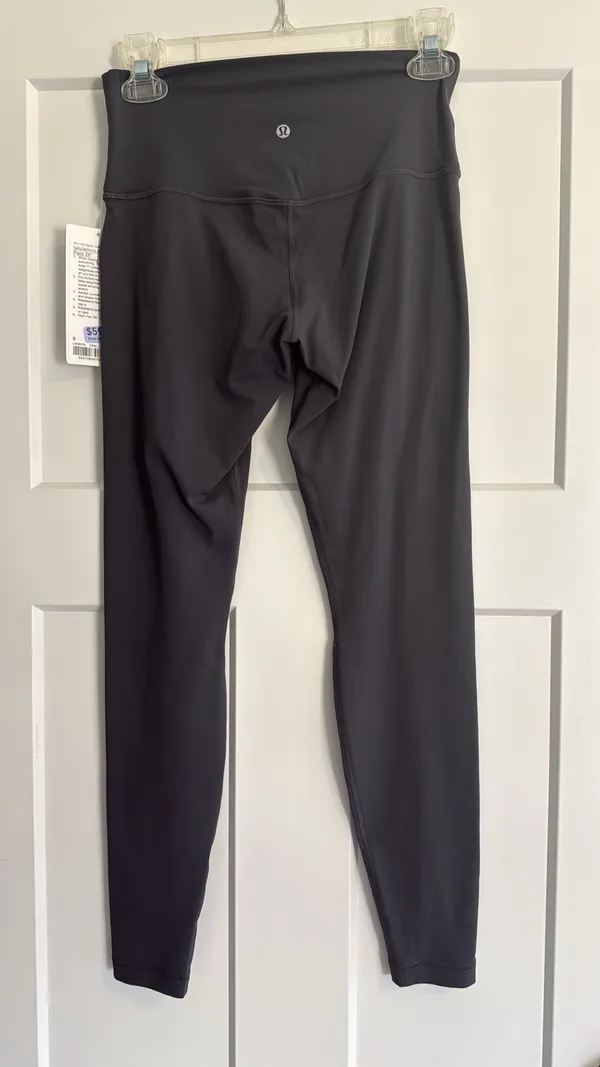 Lululemon 8 Align HR Grey 25" Leggings - Image 4