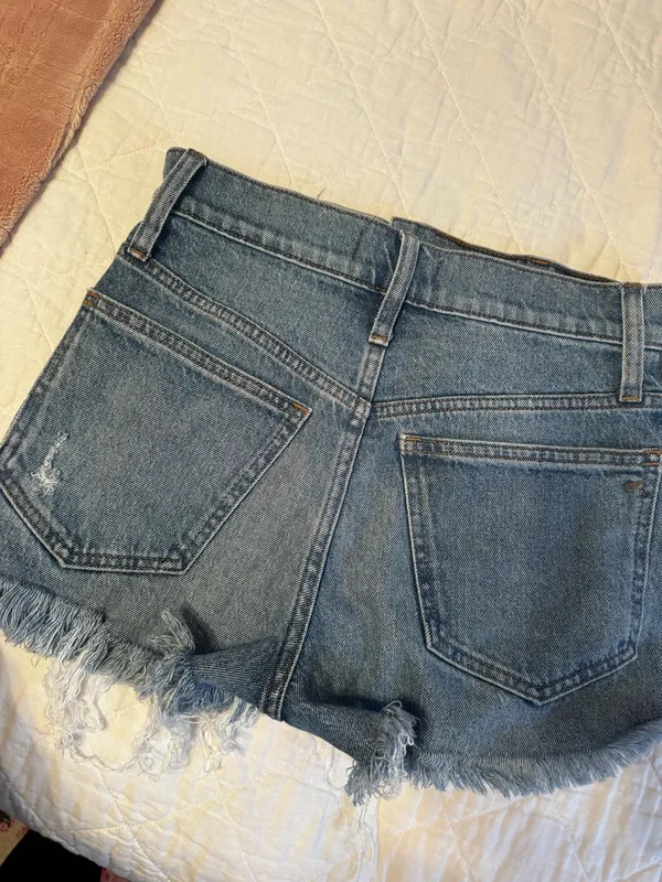 Madewell The Perfect Jean Shorts - Image 3