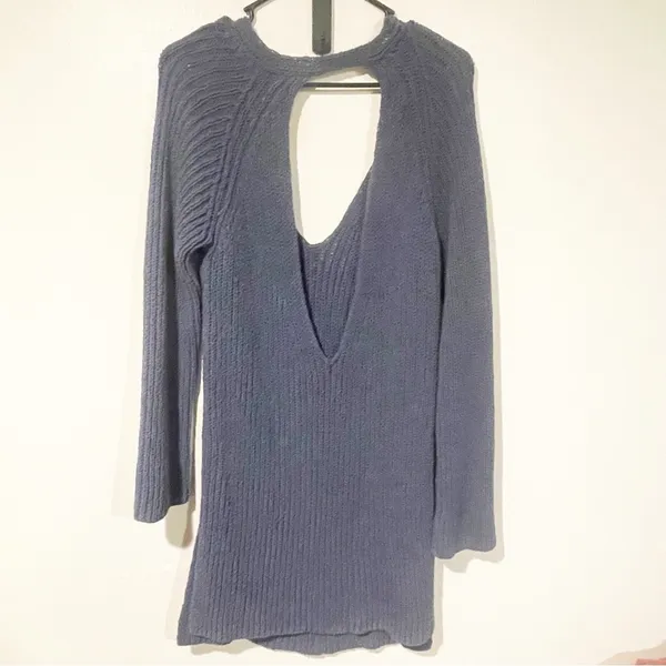 Free People Size Medium Blue Thick Knit Open Back Long Sleeve Tunic‎ Dress - Image 5