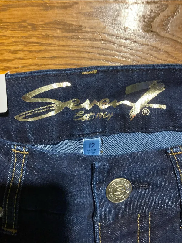 Seven7 Dark Indigo tummyless Jeans NWT size 12 women’s - Image 3