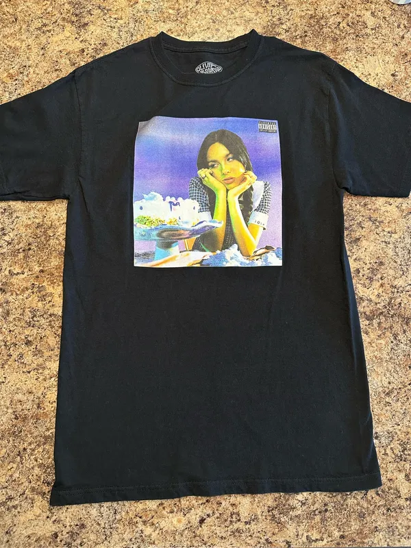 Olivia Rodrigo SOUR tour concert Tee - Image 2