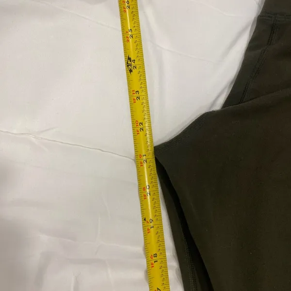Lululemon Women's Align High-Rise Pants - 6 - Image 9
