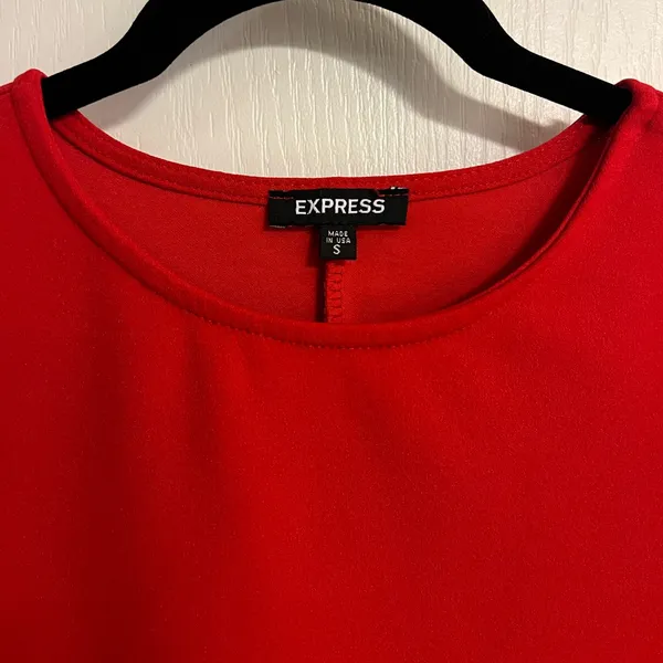 EXPRESS Crew Neck Puff Long Sleeve Tee SMALL Lipstick Red Blouse Top - Image 7