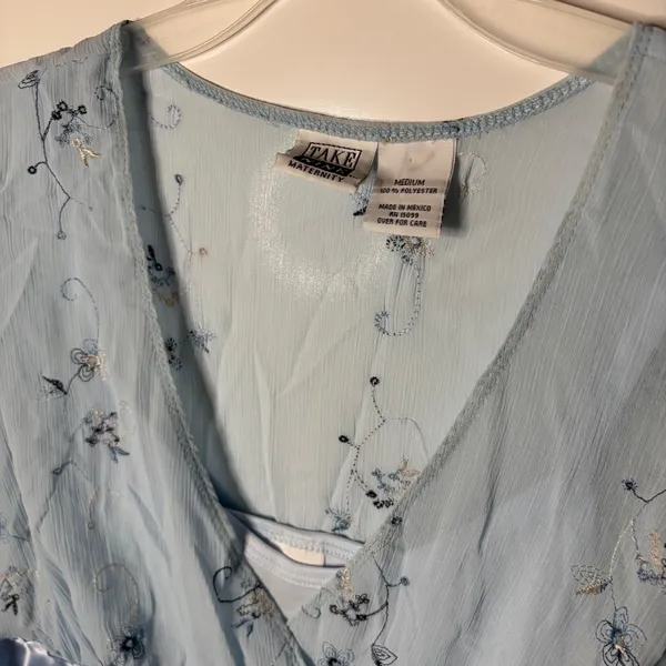 Take Nine Vintage Blouse Womens M Blue Embroidered Satin Trim Fairycore Y2K - Image 2