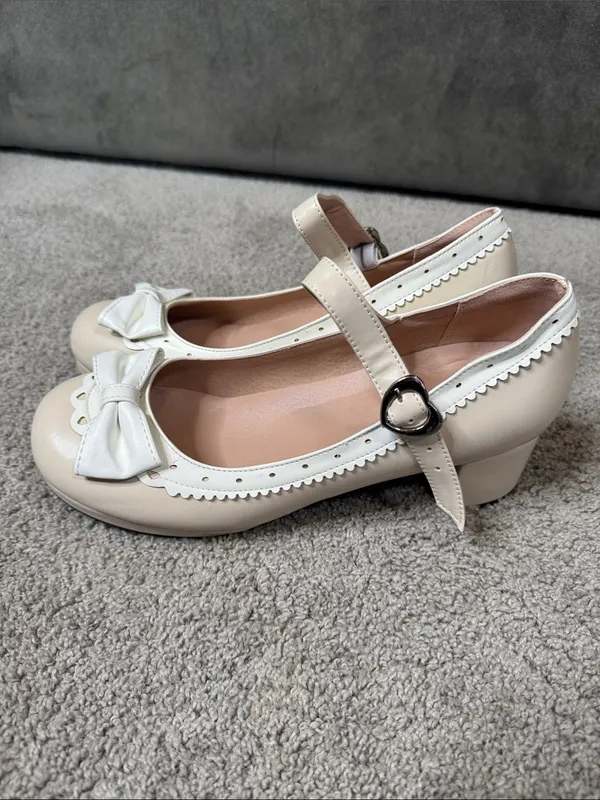 Women’s Chunky Heel Mary Jane Pumps Cute Bow Hearts Round Toe Size 10.5 NEW - Image 4