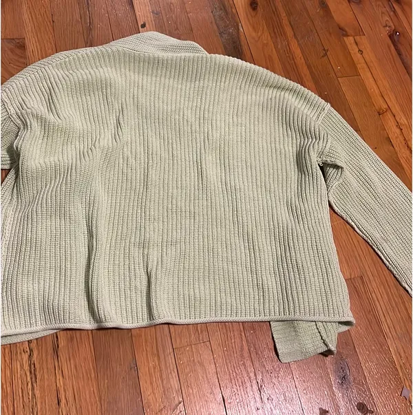 American Eagle Sweater - Image 3