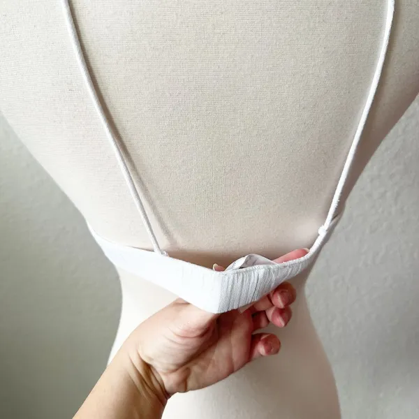 437 White Tie Shoulder Bikini Top - Image 5