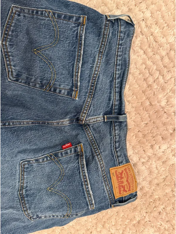Levi’s Jeans 501 Cropped - Image 3