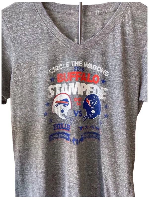 NFL Buffalo Bills vs Texans Graphic Tee Women, XL V-Neck T-Shirt Heather Gray - Image 2
