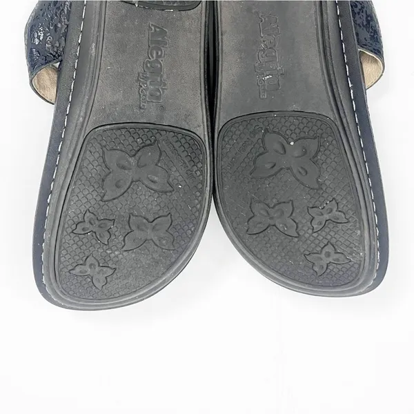 ALEGRIA Leather Black Embossed Buckle Accent Mule Slip On Slide Shoes EU 36 - Image 9