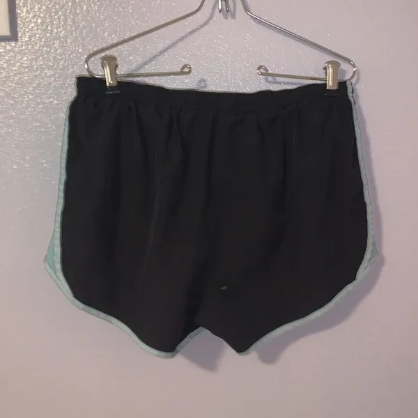 Nike Dri Fit black lined workout gym athletic shorts - Image 4