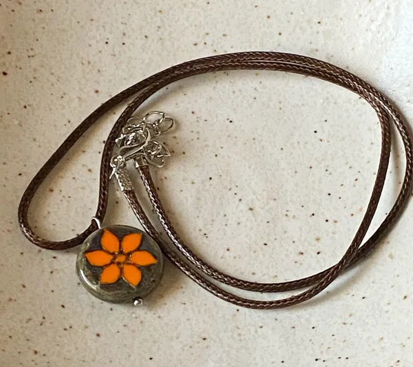 Handmade quality Czech glass flower bead fairy boho vintage retro style necklace🌿✨ - Image 6