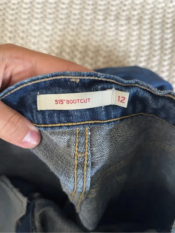 Levi's 515 Bootcut Jean - Image 5