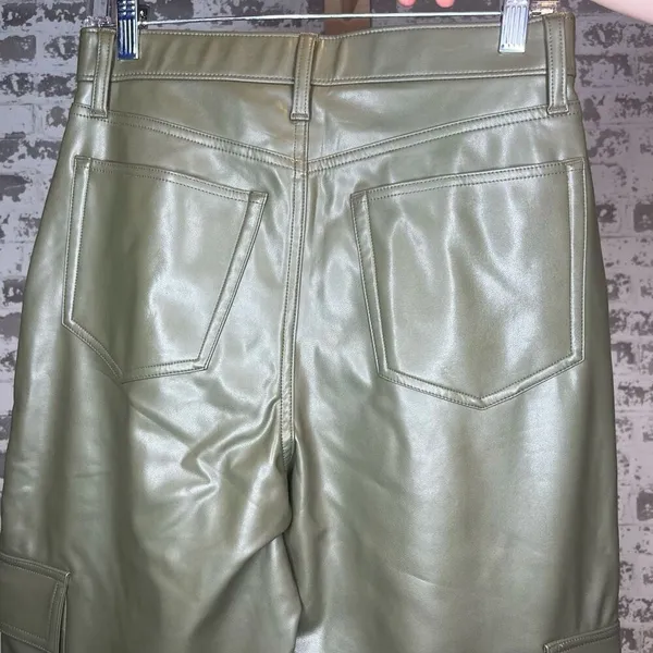 Abercrombie & Fitch | women faux leather 90’s relaxed highrise - Image 5