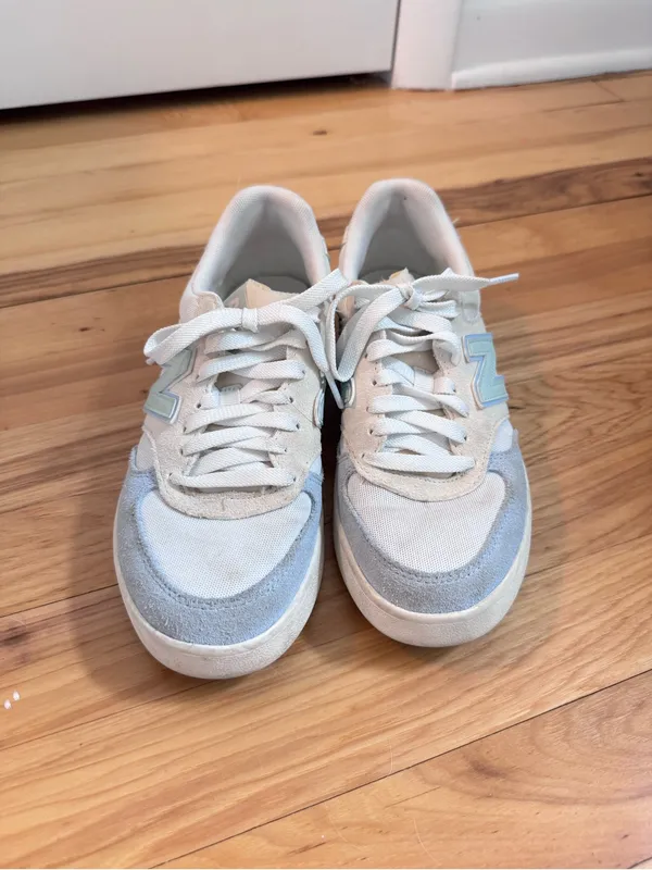 New Balance Women'S 300 Court Sneakers - Image 3