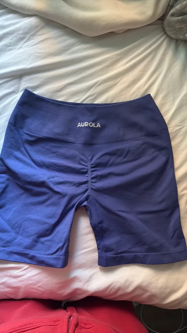 Aurola Amazon Shorts Workout - Image 2