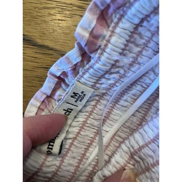 Abercrombie & Fitch Women's Pink/White Gingham V-Neck Puff Sleeve Crop Top M - Image 3