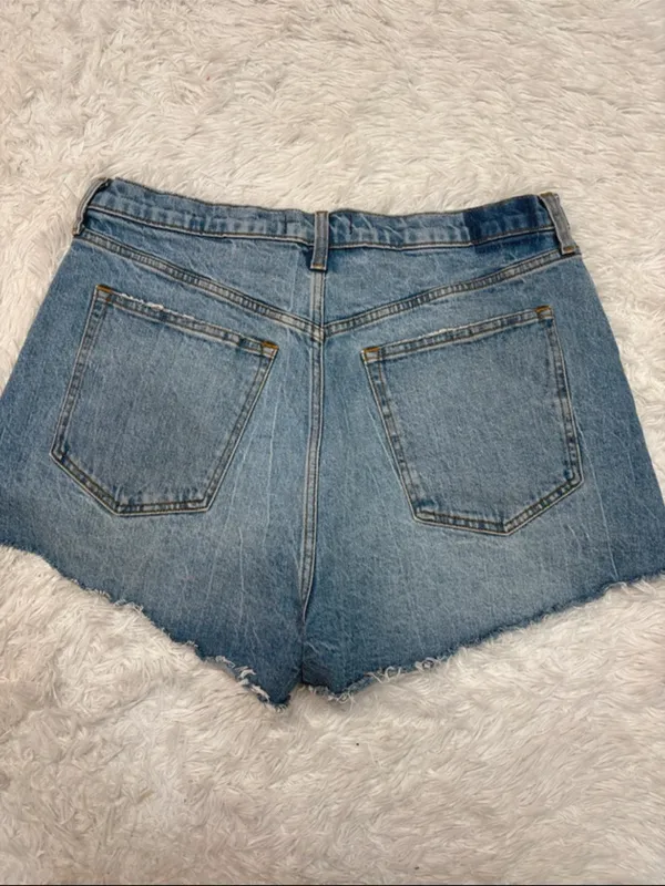 Abercrombie the mom High-Waist Light Blue Denim Cutoff Shorts - Image 2