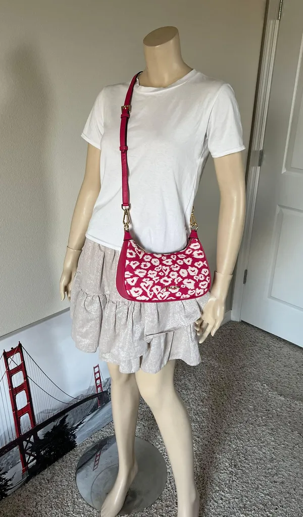 Michael Kors Purse - Image 10
