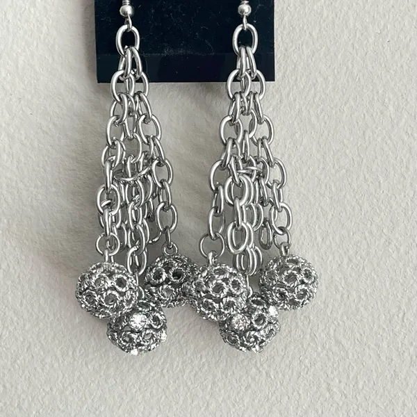 Dangle Earrings Silver Tone Chains Openwork Filigree Balls Fashion Jewelry 3.5in - Image 5