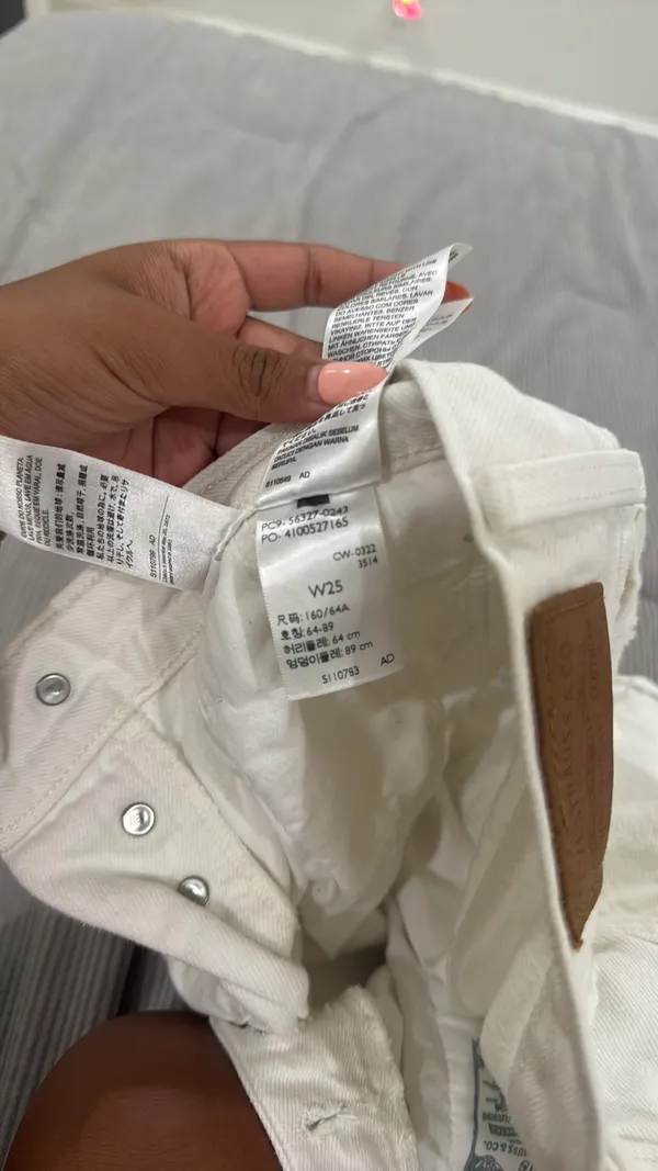 Levi’s 501 Shorts - Image 3