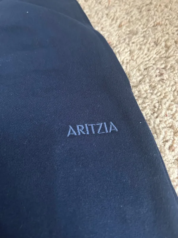 Aritzia Cozy Sweatfleece Boyfriend Wide Sweatpants navy - Image 2