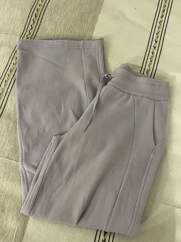 Lululemon Scuba Wide-Leg Sweatpants - Image 2