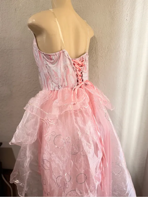 Spirit Halloween Wicked Adult Glinda Costume, Officially licensed, Glinda size M - Image 6