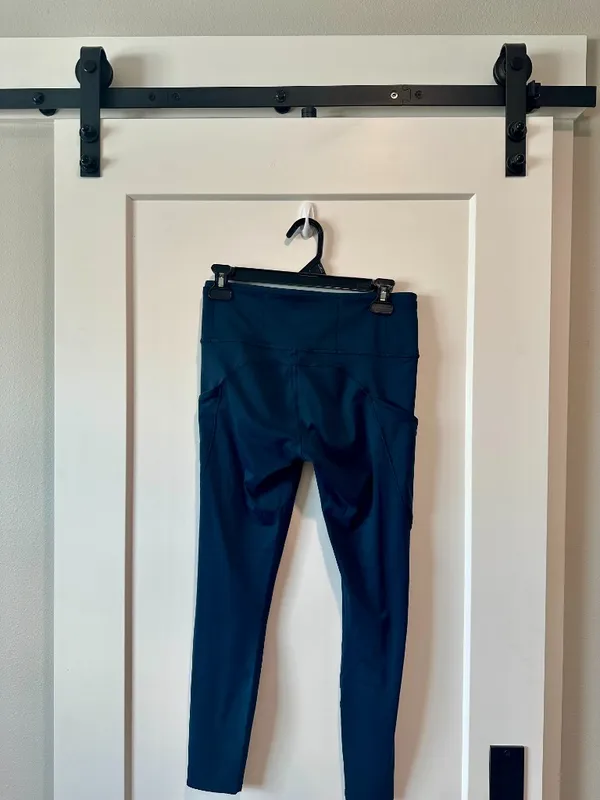 Lululemon Fast & Free 7/8 Tight II *Non-Reflective Nulux 25" - Image 2