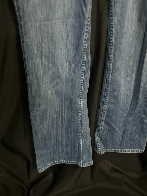 Michael Kors Classic Women's Mid-Rise Bootcut Jeans in Medium Blue SZ 12 - Image 8