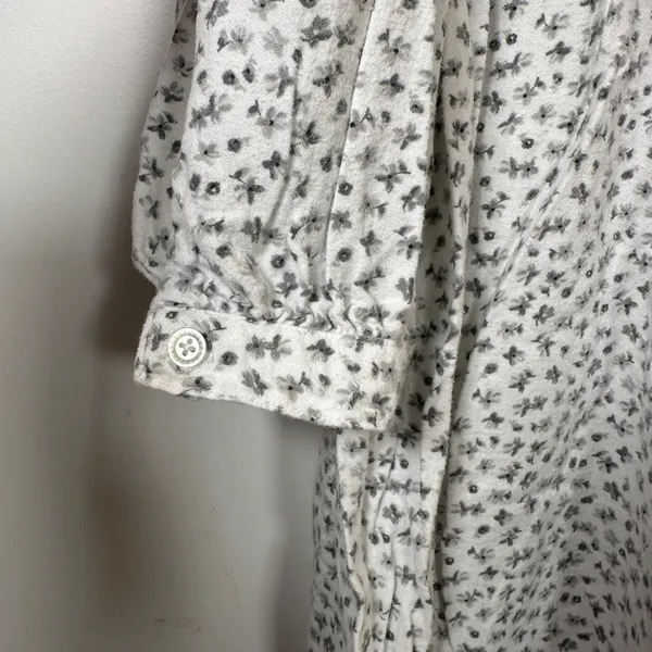 Croft & Barrow Intimates Womens XL White Grey Floral Cotton Flannel Nightgown - Image 4