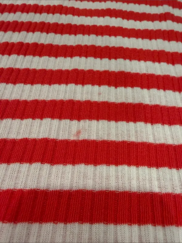 bobeau Red & White Striped Short Sleeve Tee Size Medium - C4-100 - Image 3