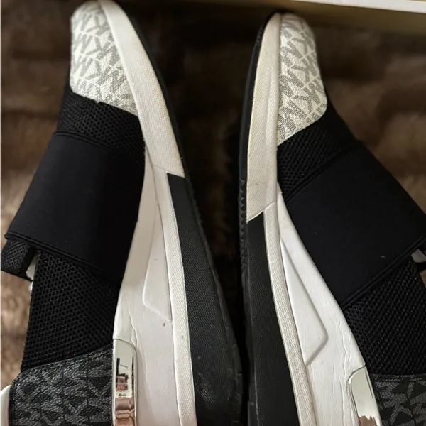 Michael Kors womens Felix Trainer black and white #13 - Image 9