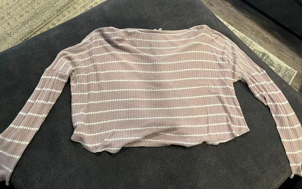 American Eagle Outfitters Shirt - Image 2