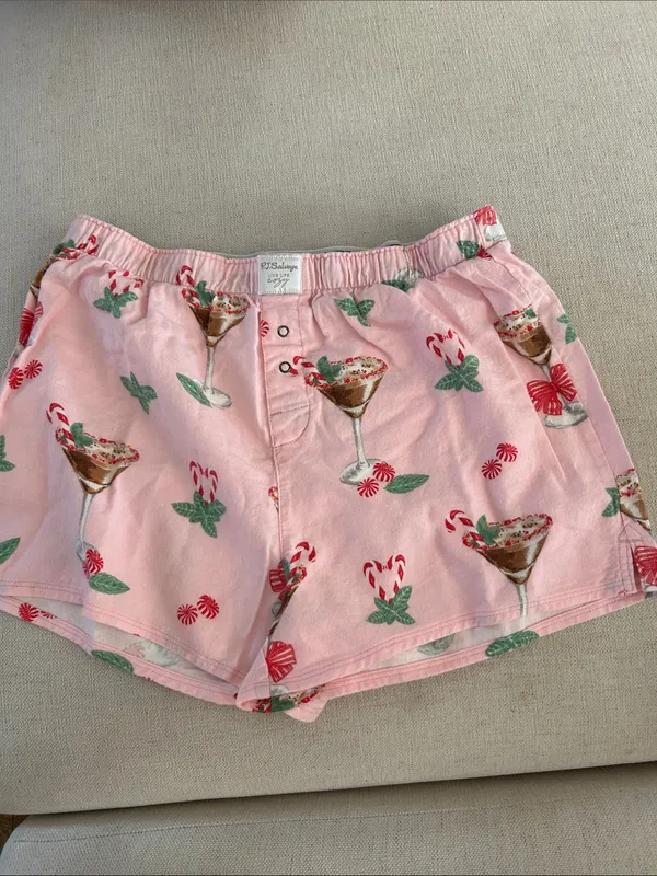 PJ SALVAGE HOLIDAY SHORY FLANNEL, Pink, MEDIUM, new with package - Image 4