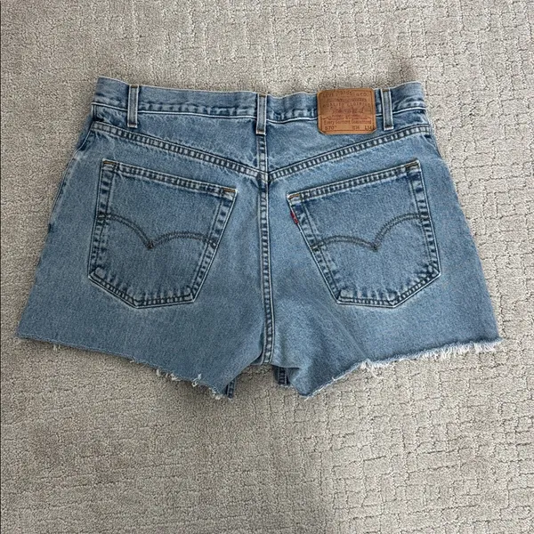 Vintage Levi’s 570 Y2K 90s high waist denim cutoff shorts - Image 6