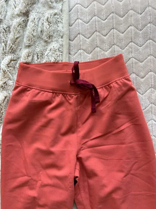 FIGS Scrub Pants - Image 3