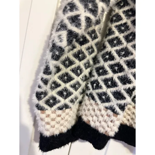 Diamond Pattern Sweater‎ Crewneck Pullover Knitwear Neutral Tones Cozy Chic - Image 4