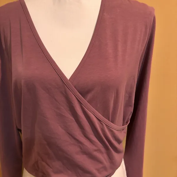 PINK Victoria's Secret Wrap Top Long Sleeve‎ Mauve Rose Stretch Tee Size XL NWT - Image 3