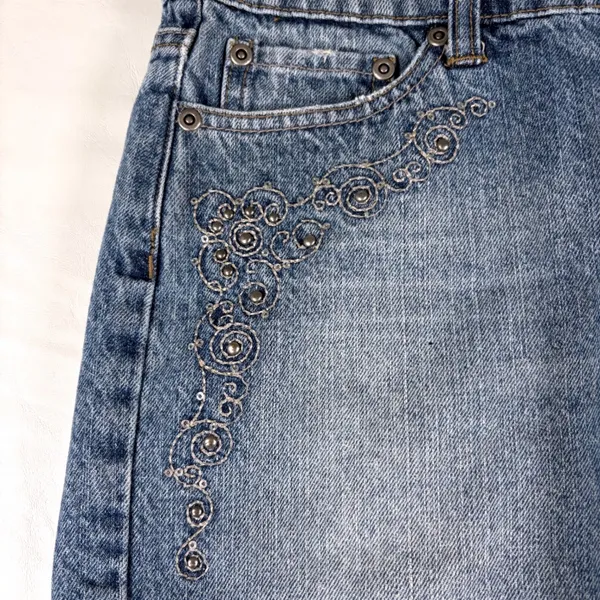 So‎ Brand Juniors 5 Silver Threading Embroidered Accents Mini Denim Skirt Y2K - Image 3