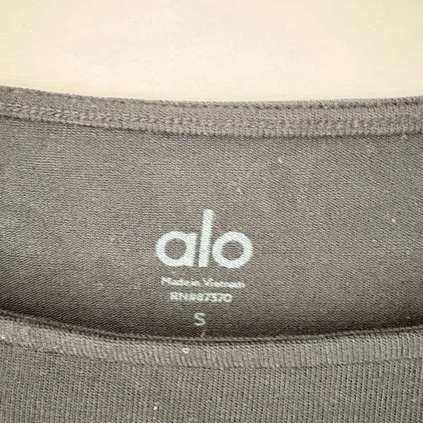 Aloha Island Alo black Long Sleeve‎ barre long sleeve on pointe activewear Small NwT - Image 5