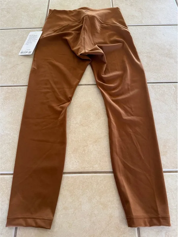 Lululemon Instill High Rise 25” Copper Brown Size 8 NWT - Image 2