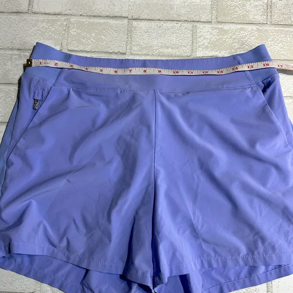 Athleta Women's Lavender Shorts - Image 5